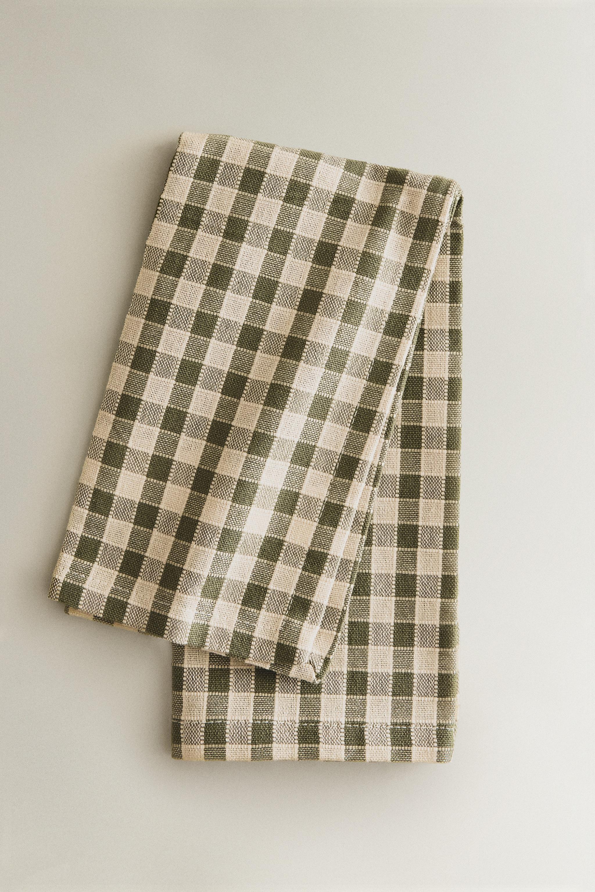 LOT SERVIETTES DE TABLE CARREAUX ET SURPIQÛRES (LOT DE 2)